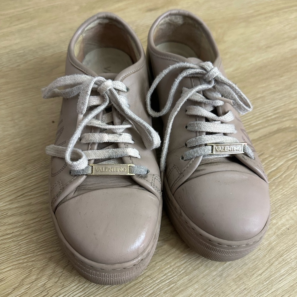 Valentino Cream Lace-Up Sneakers